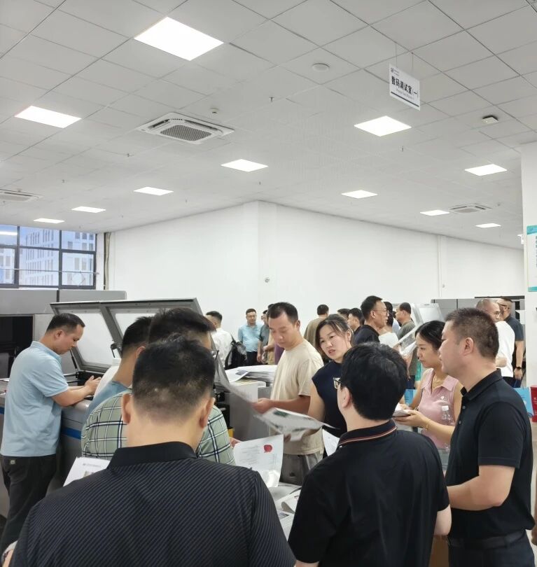 1763713714829779.jpg a09fb9a671d45e107b0a4329aa562802.jpg