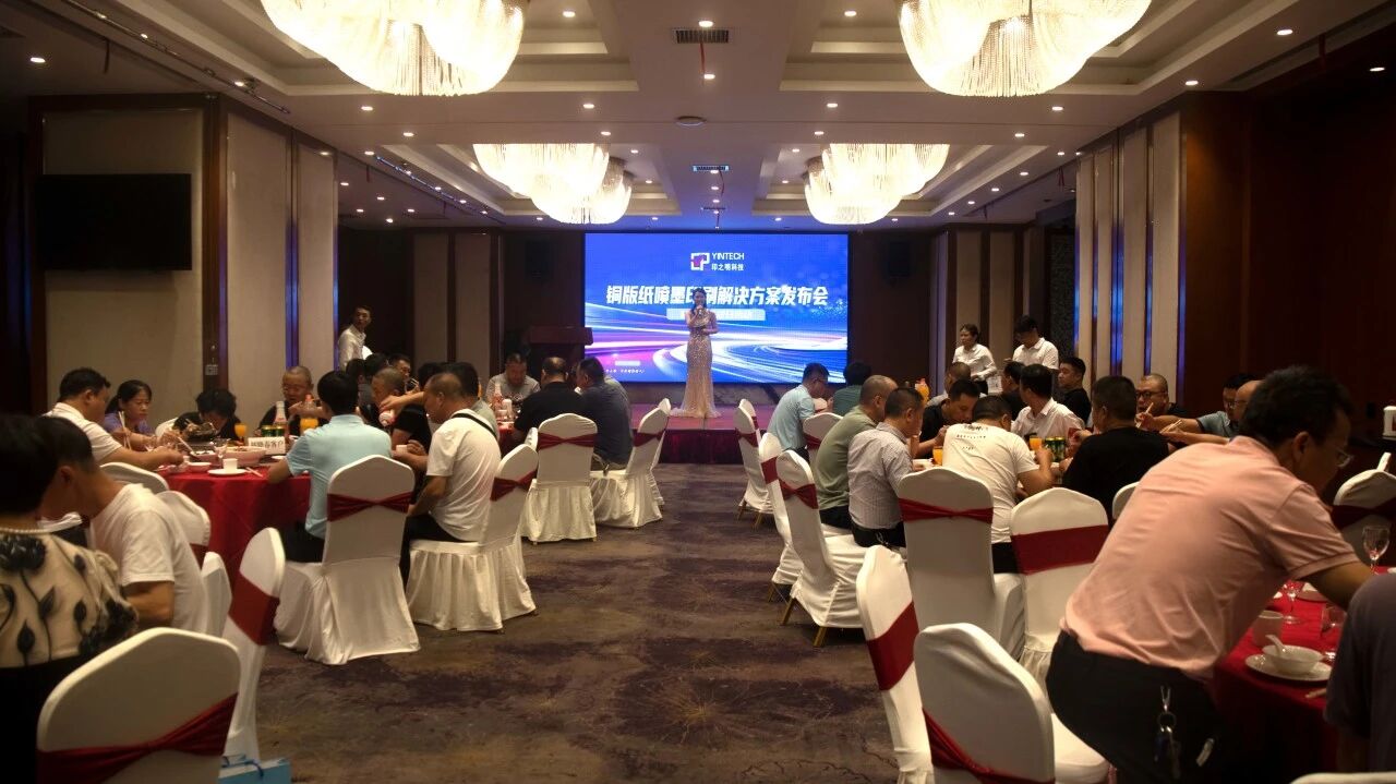 1763713778259560.jpg b514be27366d418b92f56706fa697a7c.jpg