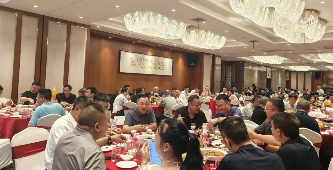 1763713781844620.jpg e516186a45d021811e46110bb0f8aae1.jpg