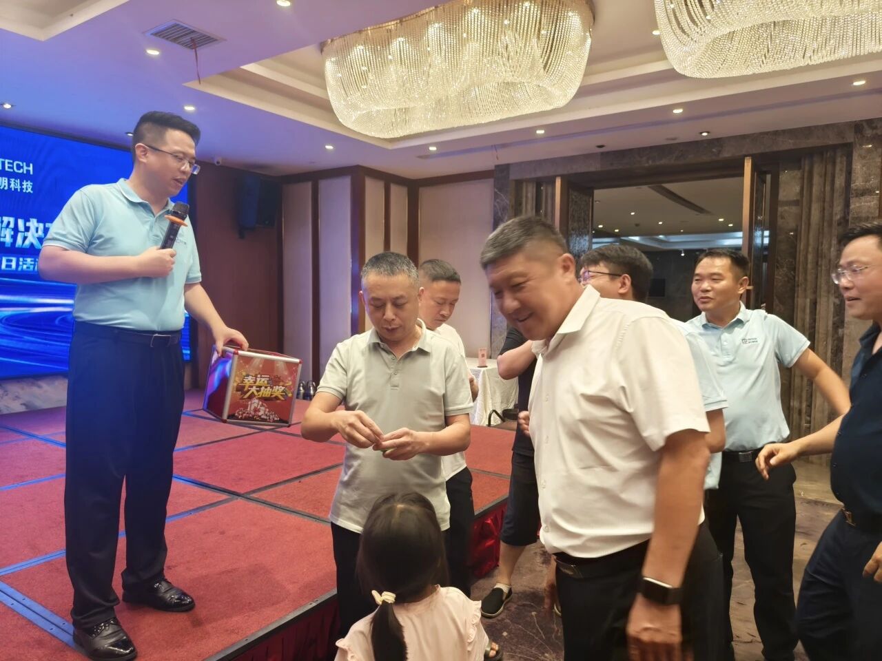 1763713815876675.jpg dfcd982d1c354fe2a5112adfe2139ad2.jpg