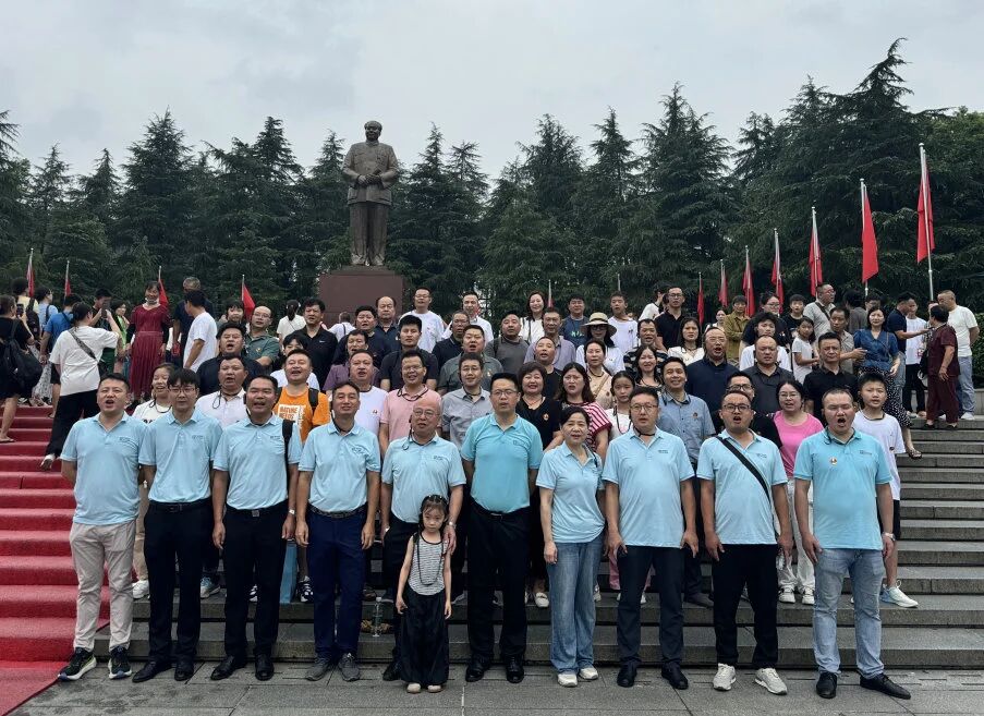 1763713845325377.jpg 0f44f54d640ba495209cbf1e6529058a.jpg