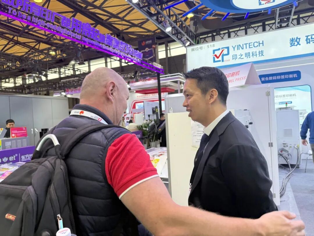 1764722552782735.jpg ca995ea450dd87da10bdde803ab6fc1d.jpg