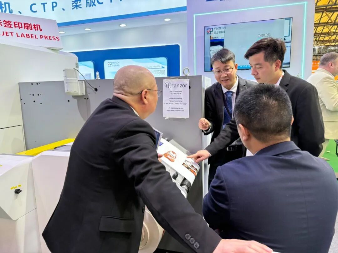 1764722560824984.jpg 079c68ac0e628f27505527687cb0d2e7.jpg